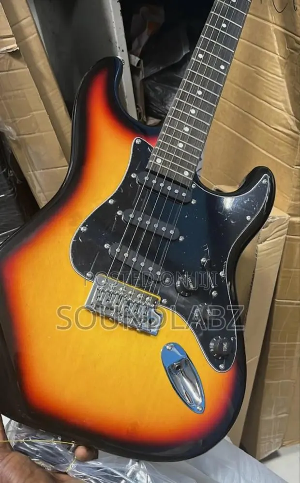 Yamaha Lead/Electric Guitar · Photo 1