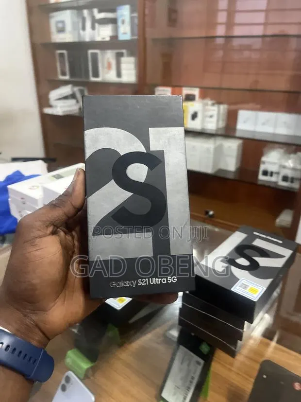 New Samsung Galaxy S21 Ultra 5G 128 GB Black · Photo 1