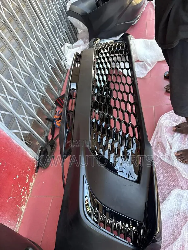 2024,2025,2026 Front Bumper for Toyota Camry · Photo 1