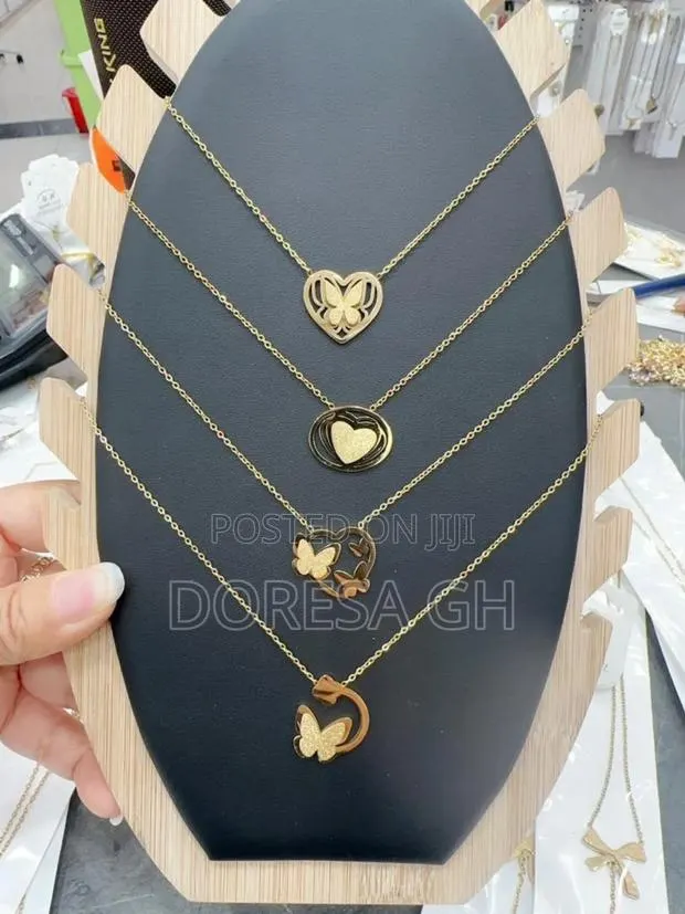 Stainless Steel Ladies Necklace – Elegant Jewelry for Women in Ghana · Photo 1
