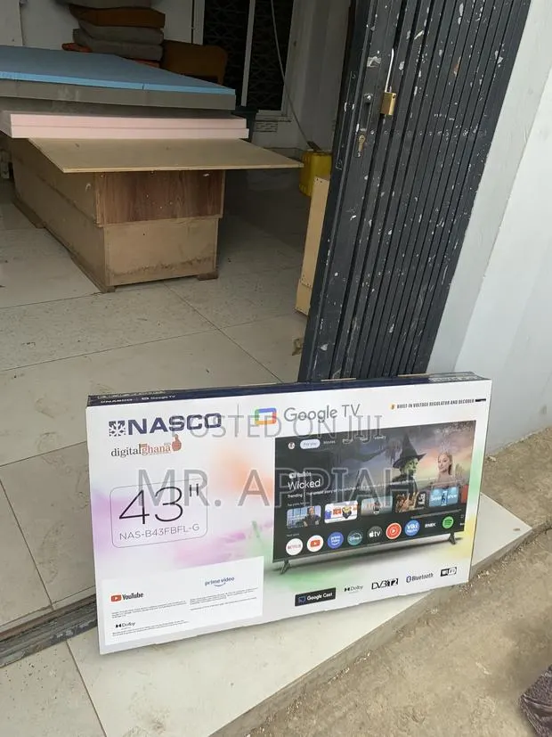 Lovely Design Nasco 43” Led Digital Satellite Television · Photo 1