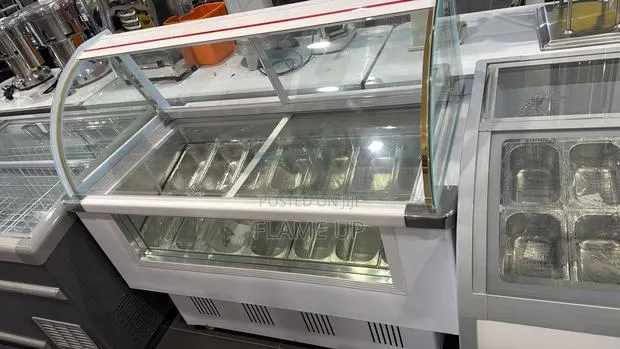 Ice Cream Display Freezer · Photo 1