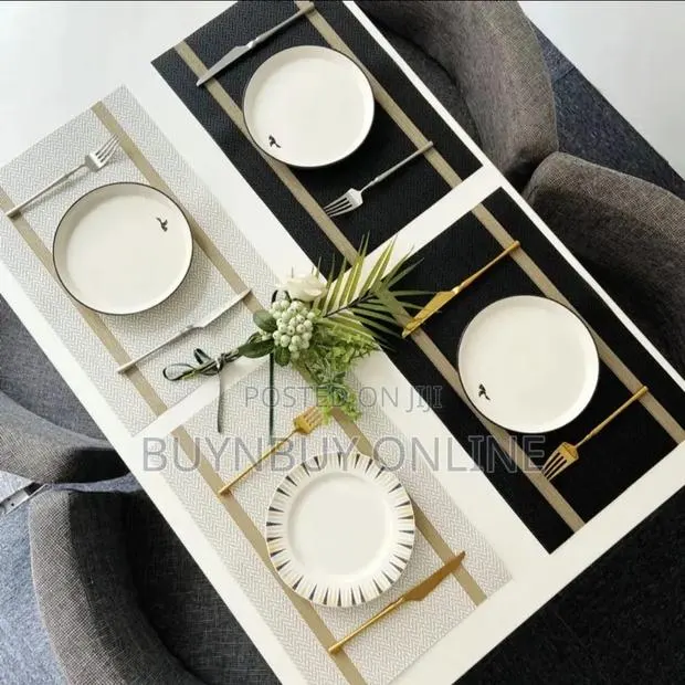 Dining Table Placemats · Photo 1