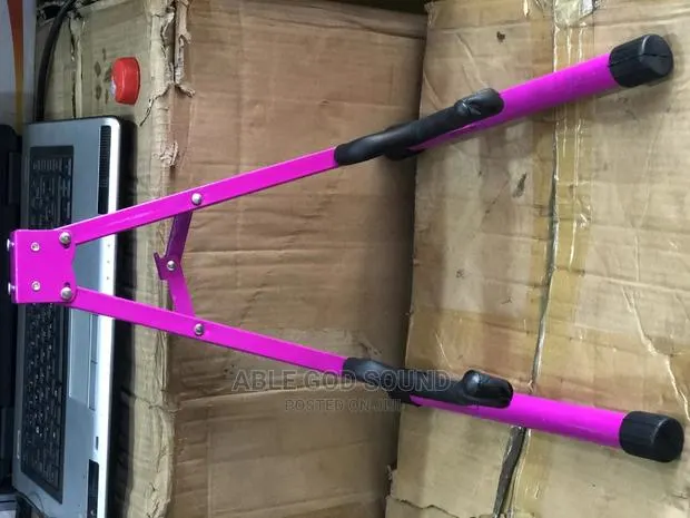 Guitar Stand