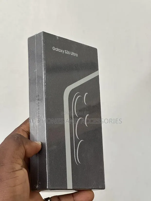 New Samsung Galaxy S26 Ultra 5G 256 GB Black · Photo 1