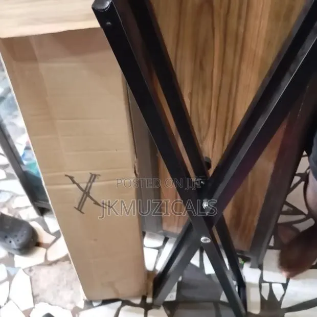 Keyboard Stand_ Piano Stand/ Already Fixed in Box · Photo 1