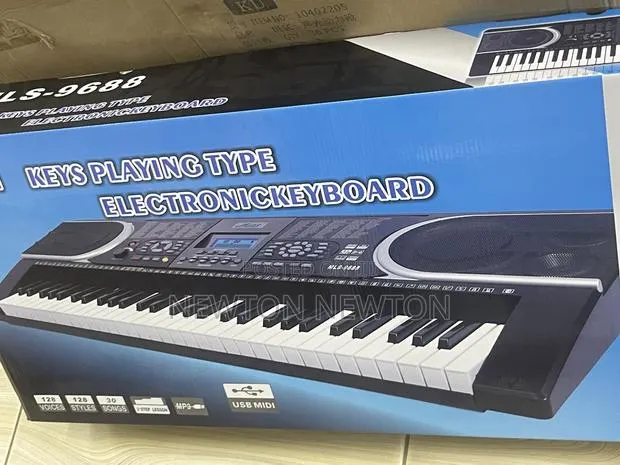 61 Keys Piano · Photo 1