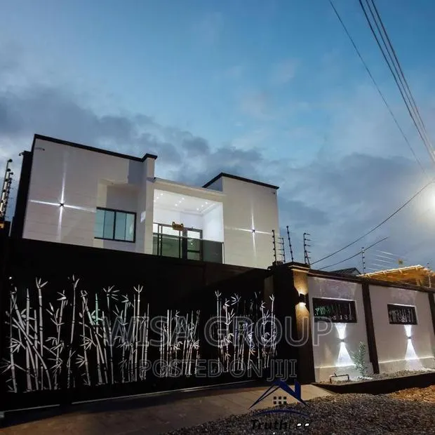 4bdrm Duplex in Wisa Groups, Accra Metropolitan for sale · Photo 1