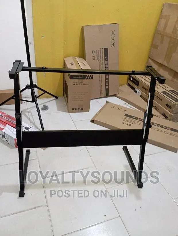 Z - Shape Keyboard Stand ( Black ) · Photo 1