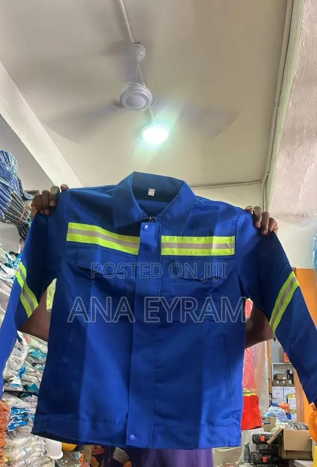 Reflective Workwear · Photo 1