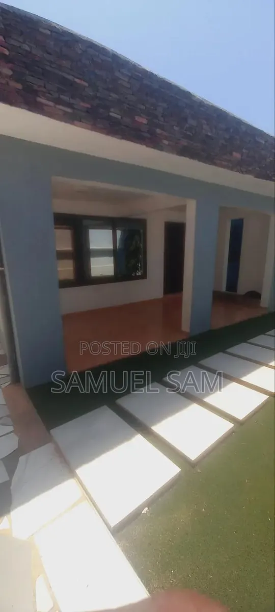Furnished 3bdrm House in Tema Community 3 for rent · Photo 1