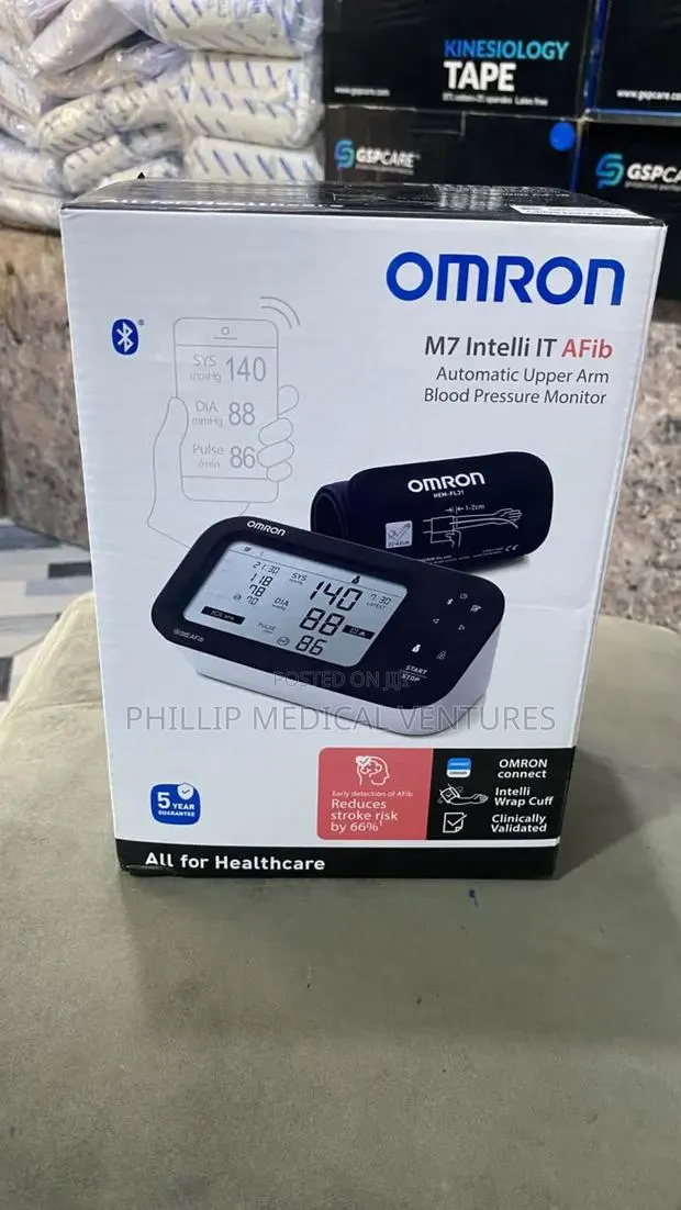 Omron M7 (Bp Monitor) · Photo 1