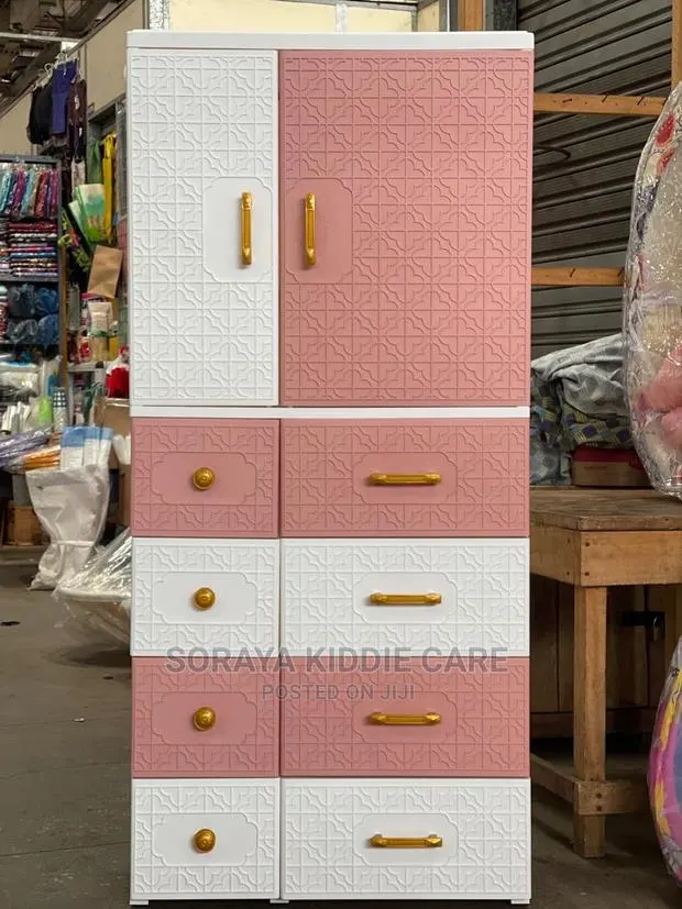 Baby Drawers · Photo 1