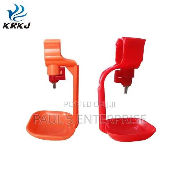 Automatic Chicken Drinkers Wholesale and Retail · Photo 1