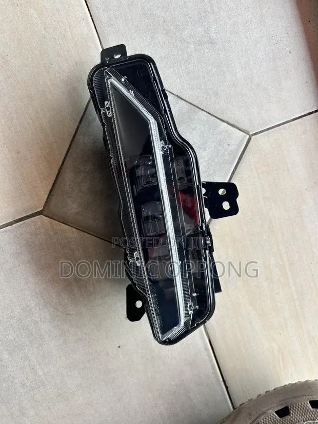 Acura RDX 2020 Fog Light · Photo 1