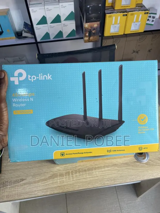 Brand New TP-Link TL-WR940N 450Mbps Wireless N Router · Photo 1