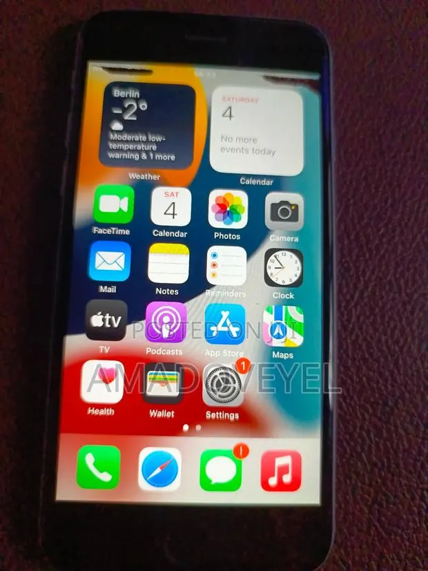 Apple iPhone 6s 16 GB Silver · Photo 1