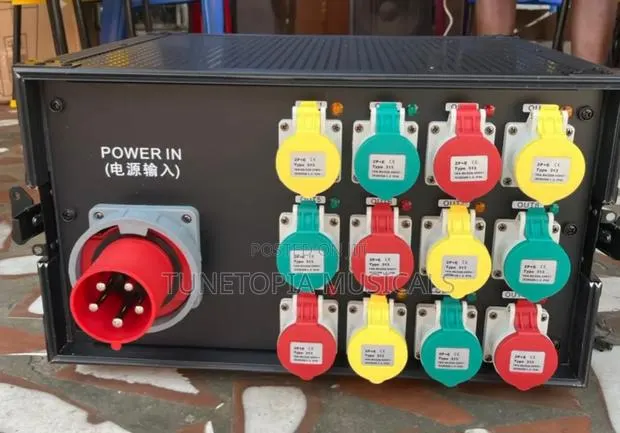 Power Rack Distributor 12channel · Photo 1