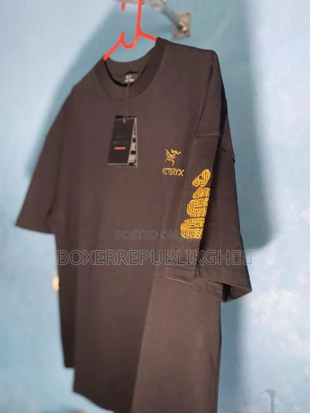 ARC’TERYX Men Top · Photo 1