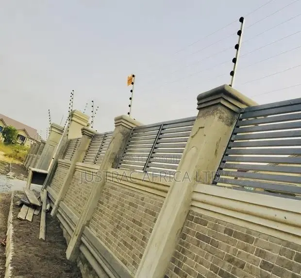 Electric Fence Complete Installation · Photo 1