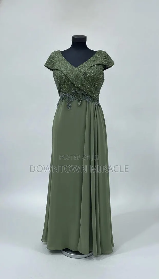 Long Dresses · Photo 1