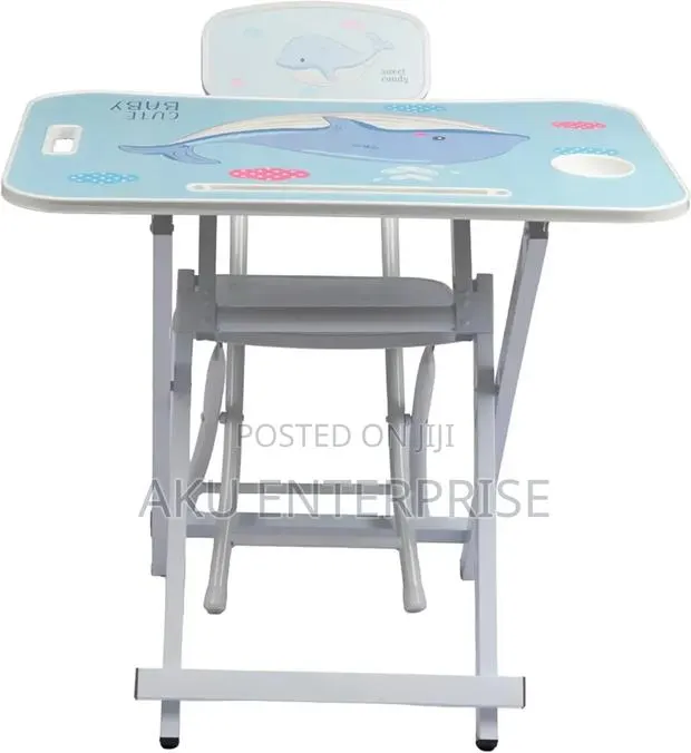 Kids Table And Chair · Photo 2