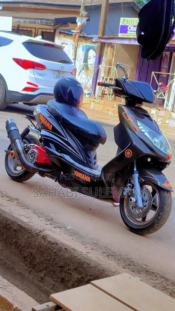 Yamaha 2022 Green · Photo 1