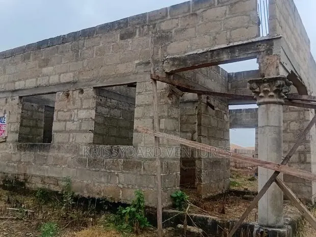 Uncompleted 4bdrm at Akrafo Kokoben Near Nketia, Kumasi for Sale · Photo 1