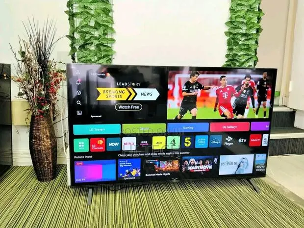 LG 55inches Smart TV · Photo 1