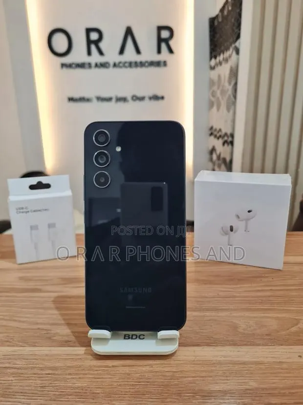 Samsung Galaxy A54 5G 128 GB Black · Photo 1