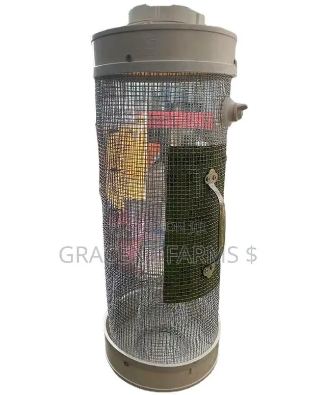 Cylindrical Wire Meshed Bee Transporting Cage · Photo 1