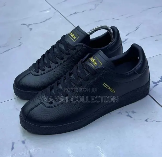 Adidas Topanga All Black · Photo 1